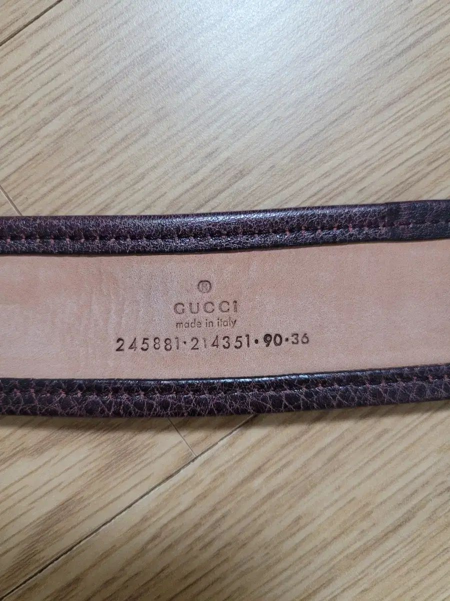 グッチ GG ロゴ 笹ベルト 90