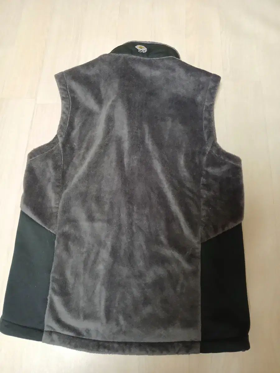  マウンテンハードウェア モンキー ベスト その他 アウター