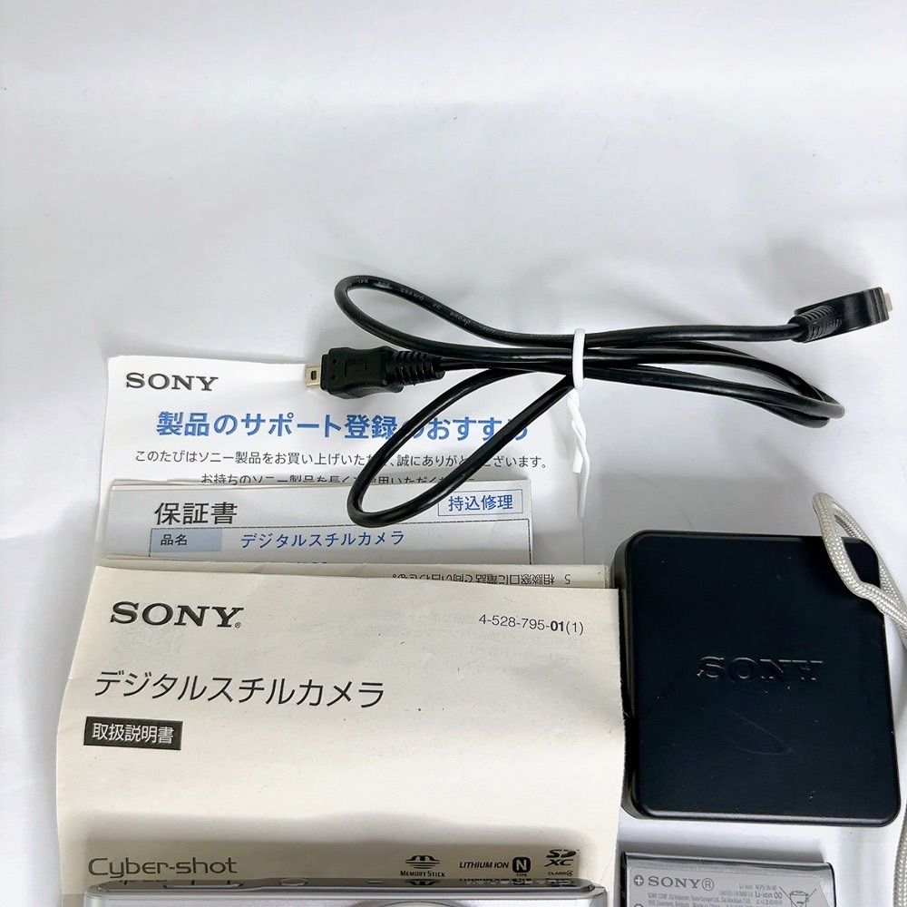 極美品】SONY Cyber-shot DSC-W830 コンパクトデジタルカメラ シルバー