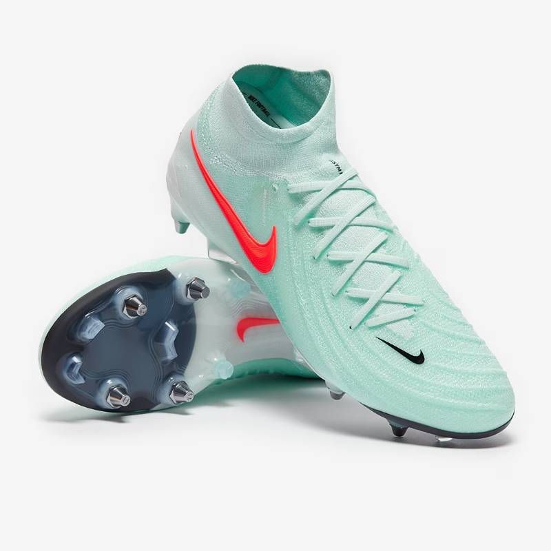 送料無料・匿名配送】Nike サッカー スパイク Nike Phantom Luna 2