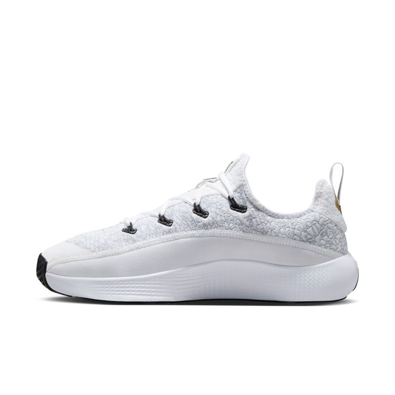 NIKE(ナイキ) ナイキ レブロン TR1 マルチアスレ シューズ NIKE(ナイキ) ナイキ レブロン TR1 マルチアスレ シューズ