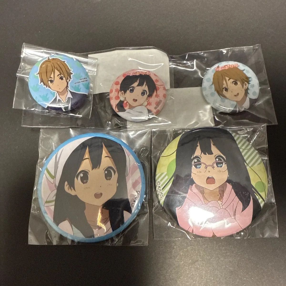 たまこまーけっと 京アニ メモリアル 缶バッジ 5点まとめ売り - メルカリ