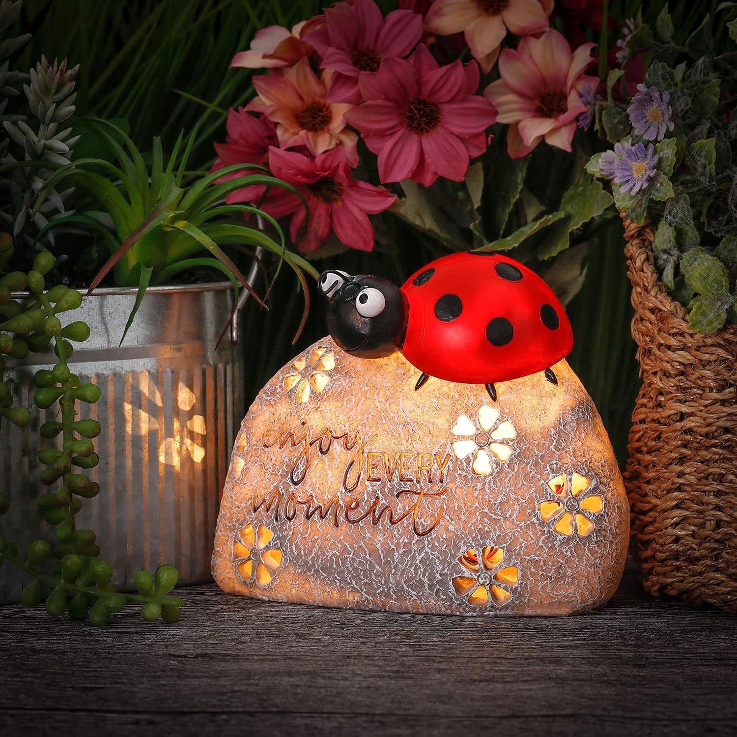 飾り 装飾品 庭 ガーデンライト デコレーション 屋外 誕生日 ソーラー