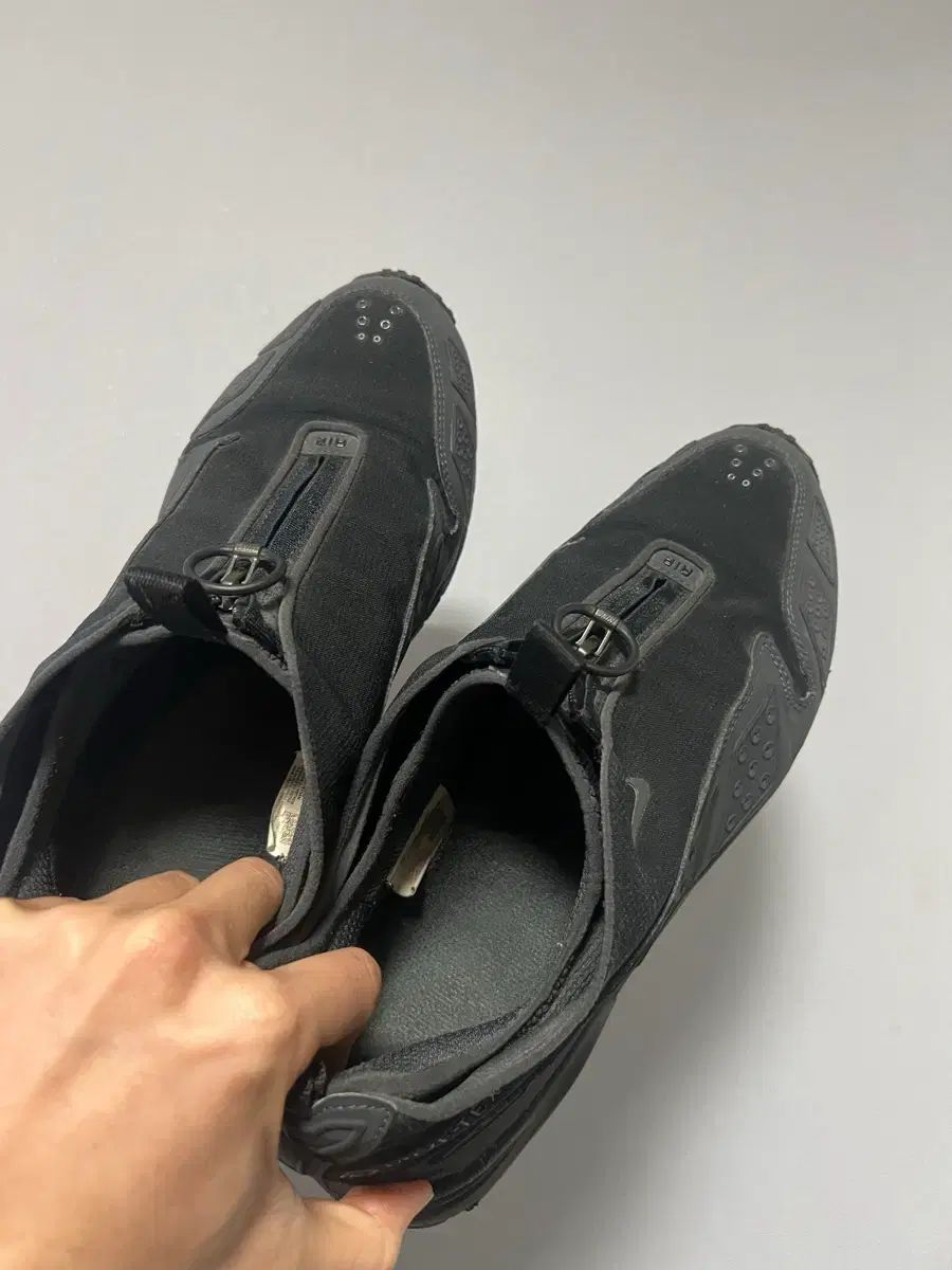 ナイキ エアマックス ゴアテックス sndr