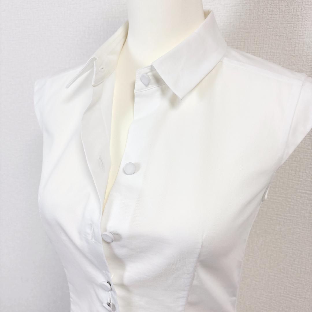 【美品】FOXEY NEWYORK ノースリーブブラウス ボタン 38 白 美品】 FOXEY NEW YORK ノースリーブブラウス ボタン 38 白 - メルカリ
