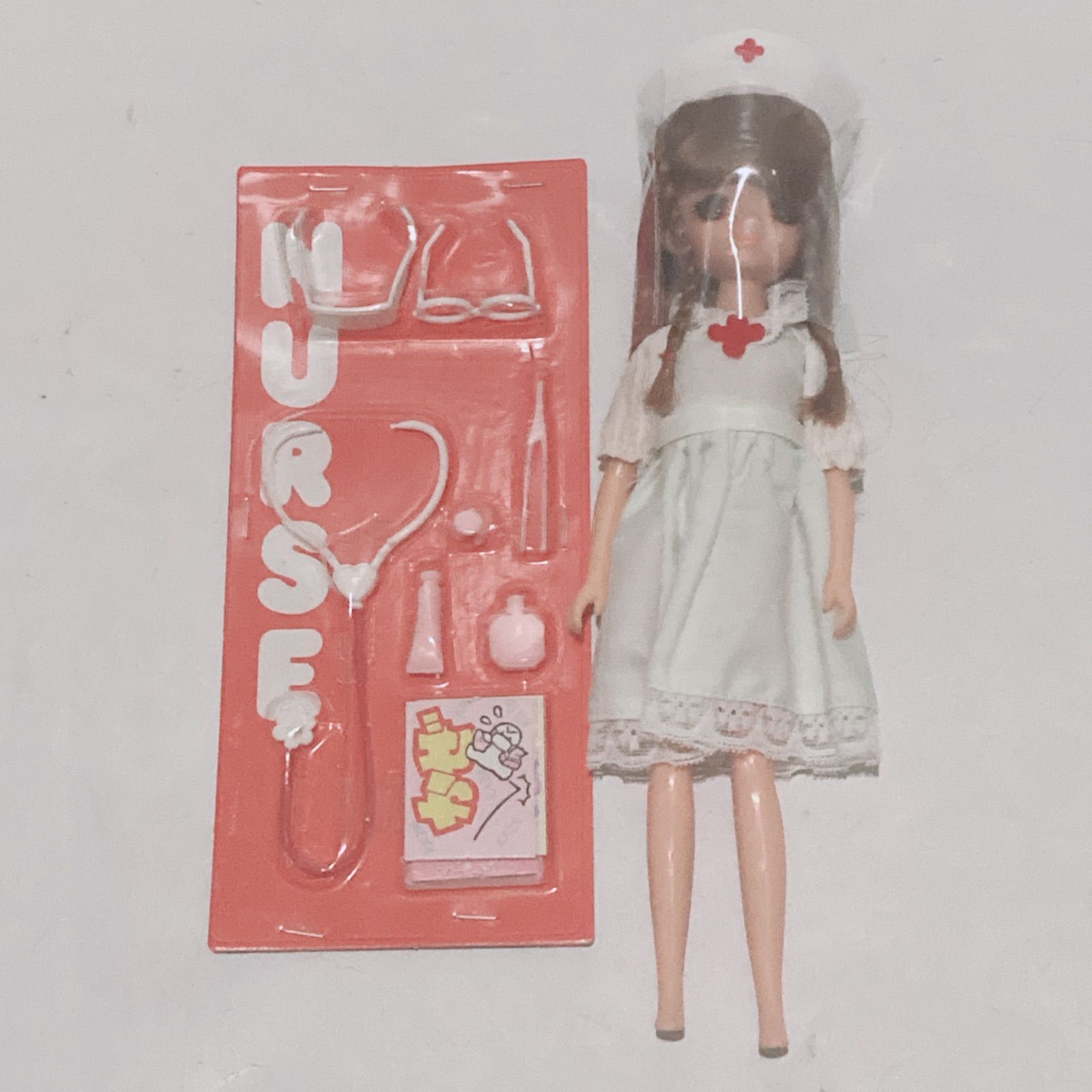 リカちゃんのおともだち ナースのひとみちゃん 当時物 着せ替え人形 TAKARA ドール