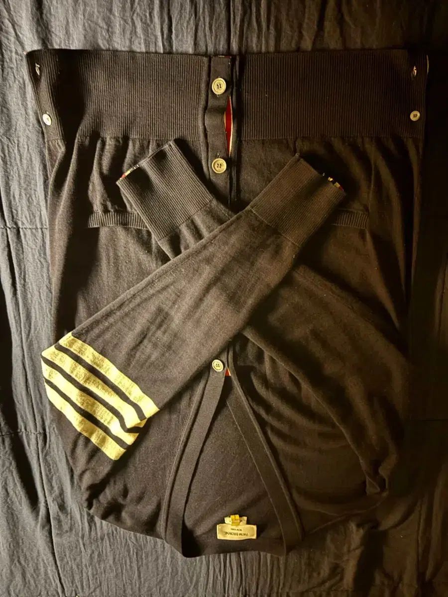 トム ブラウン カーディガン ブラック