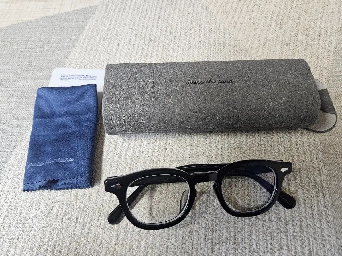 スペックスモンタナ 헬레나