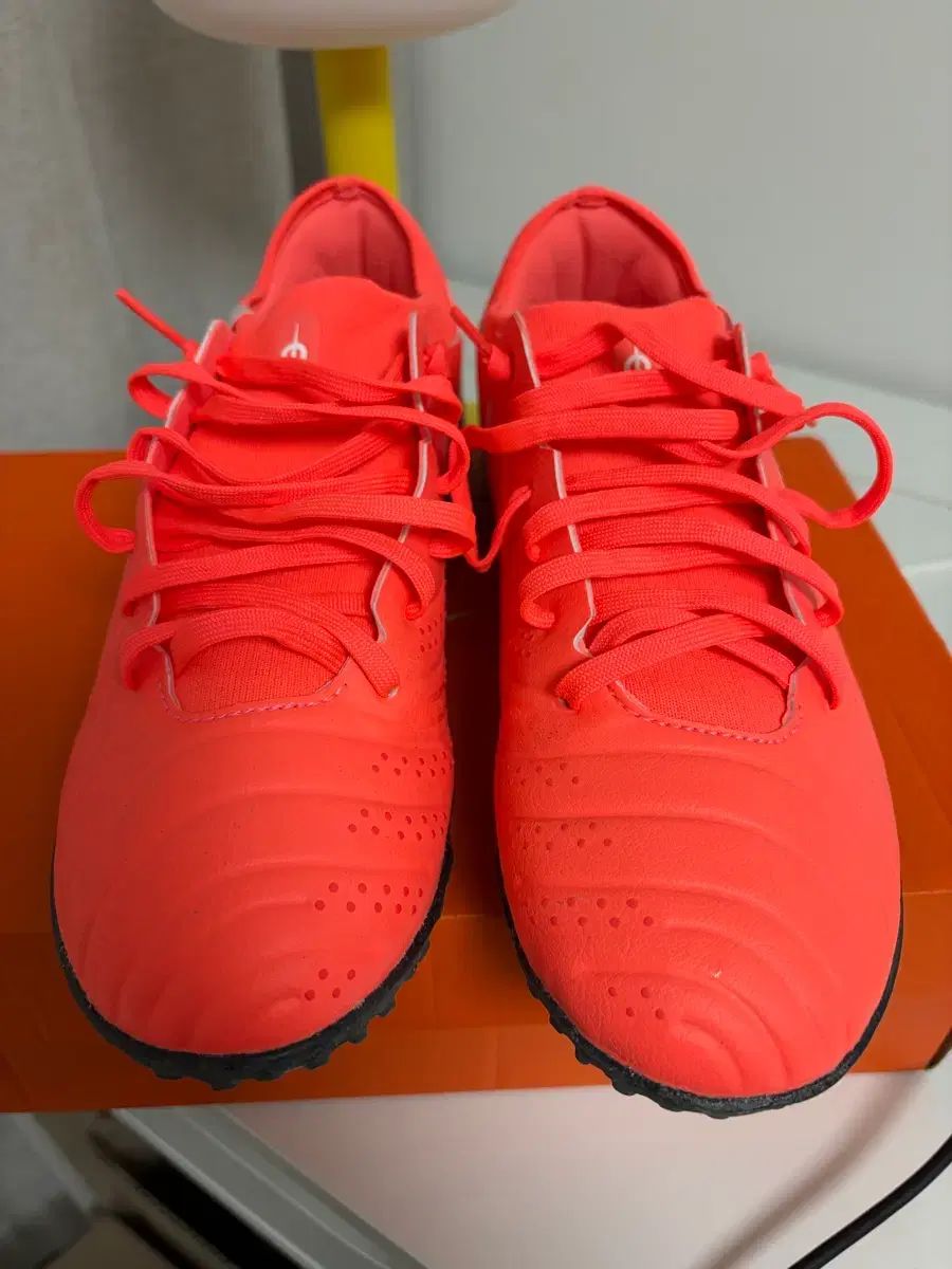 ナイキ ティエンポ レジェンド10 プロ tf 260 サッカーシューズ