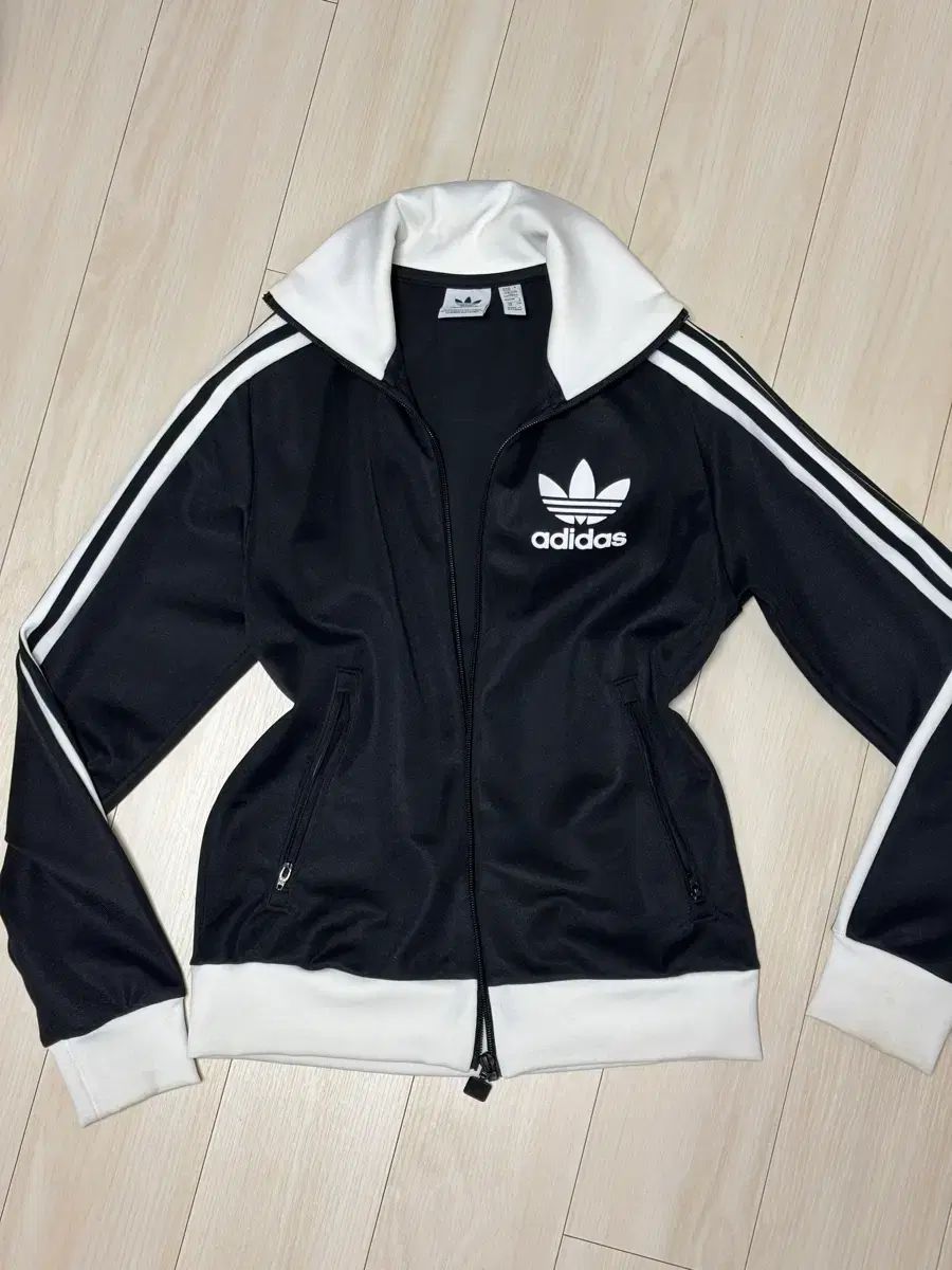 アディダス BECKENBAUER トラックジャージ ジャージ xs