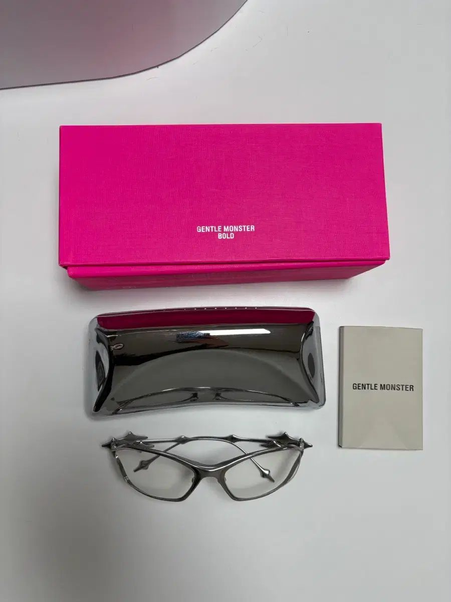 GENTLE MONSTER ジェントルモンスター ボールドコレクション ytt 02