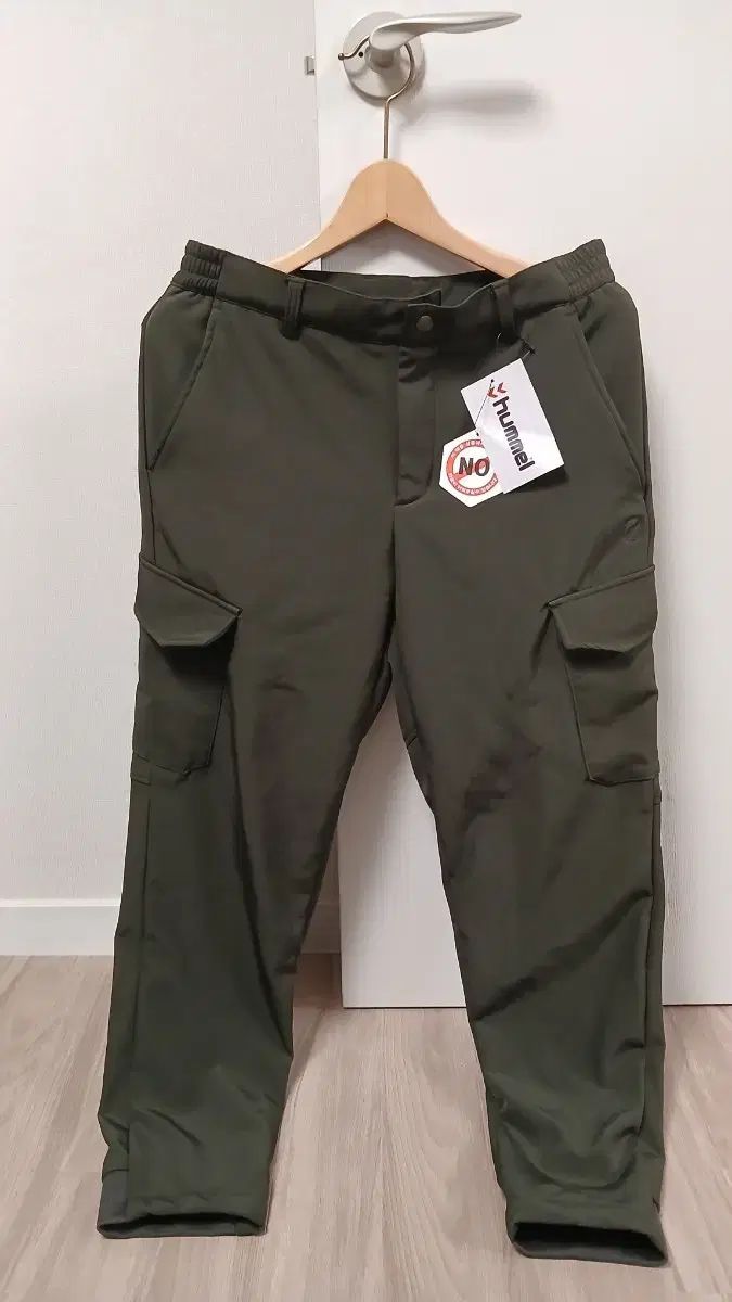 hummel ヒュンメル カーゴ ズボン オリーブ カラー タブ 32 サイズ 内側 起毛