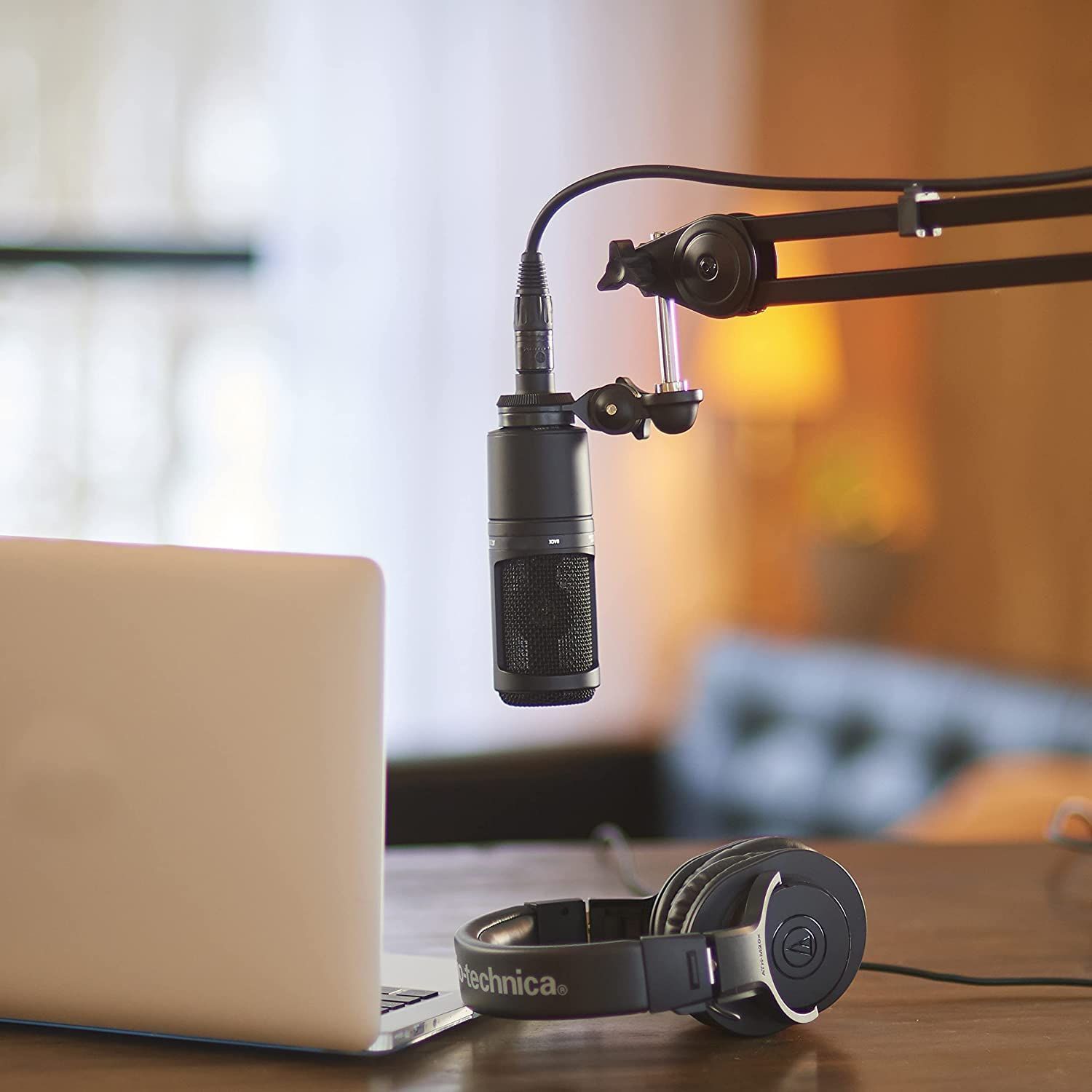 24時間以内発送】オーディオテクニカ AT2020 コンデンサーマイク XLR