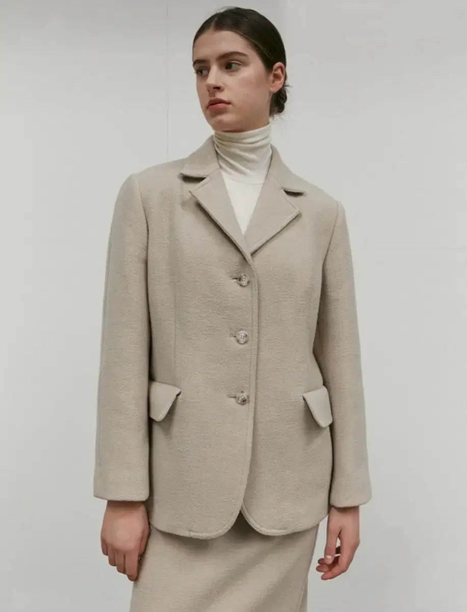 MOHAN 3ボタン ブークレ ブレーザー