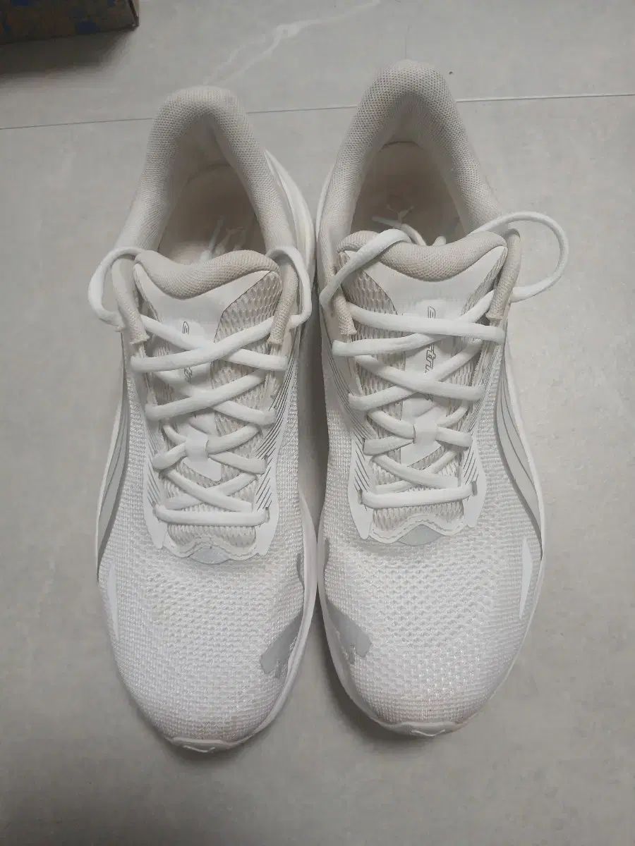 プーマ エレクトリファイ ニトロ 4 270