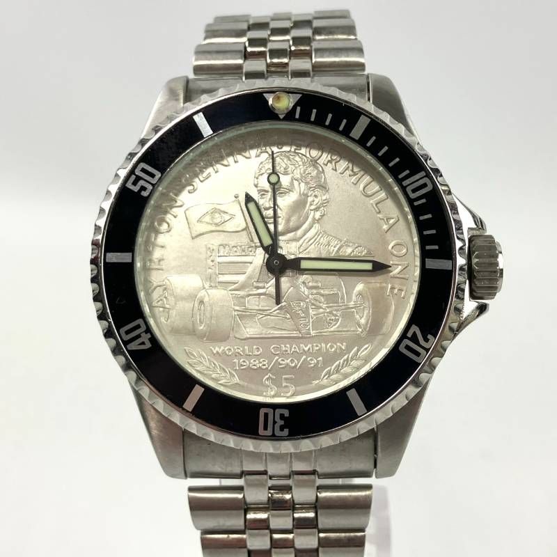 稼働品 電池交換済み F 1 アイルトンセナ 記念腕時計 アナログ シルバー文字盤 ベゼル 金属ベルト シルバー