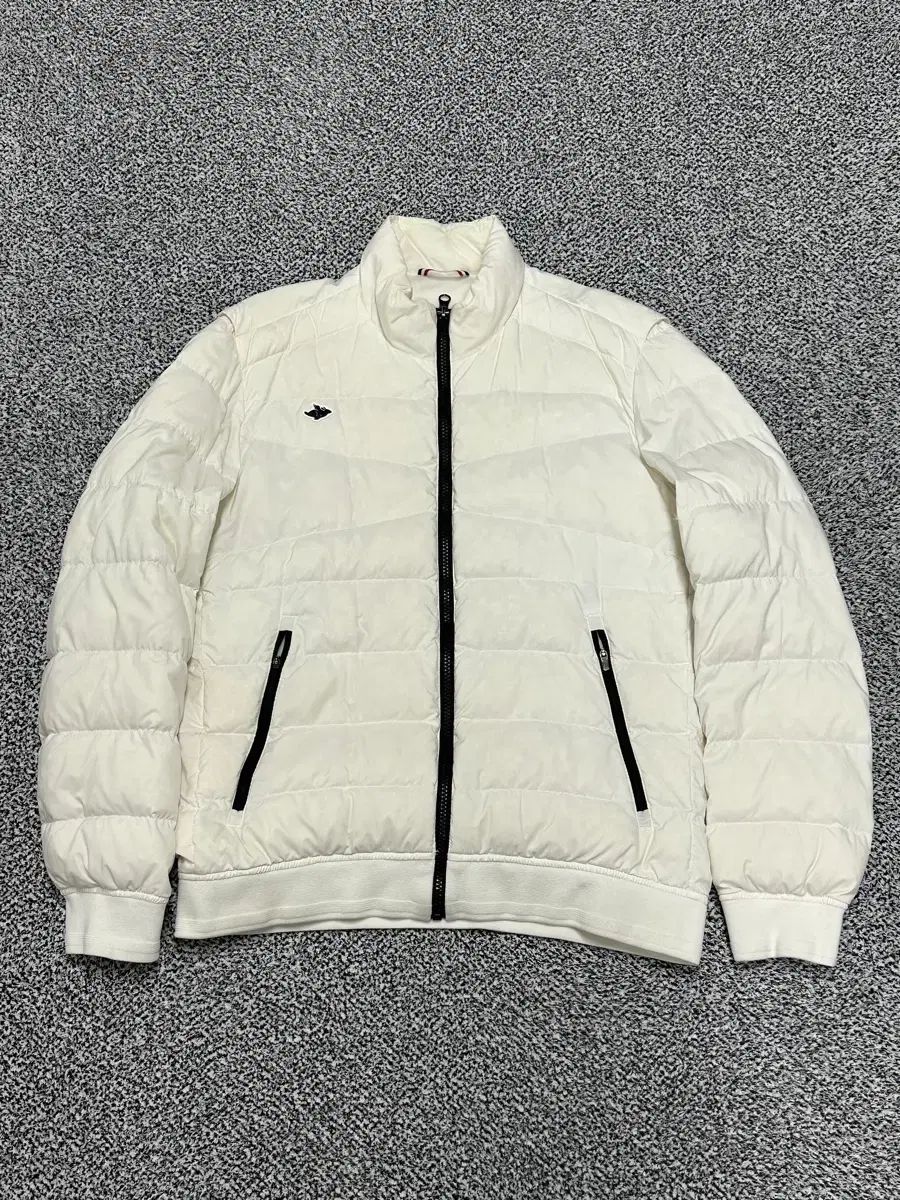 パーリーゲイツ アイボリー グースダウン 軽量 ゴルフ ダウン