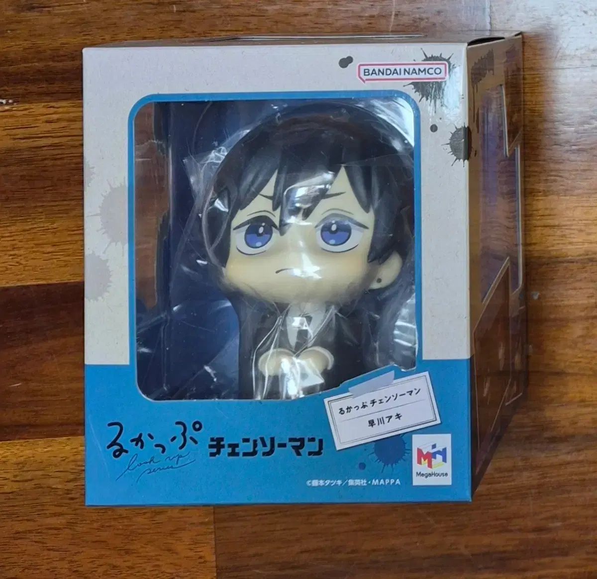 チェンソーマン アキ 룩업 クッション 特典 コラボ カフェ アクリルスタンド