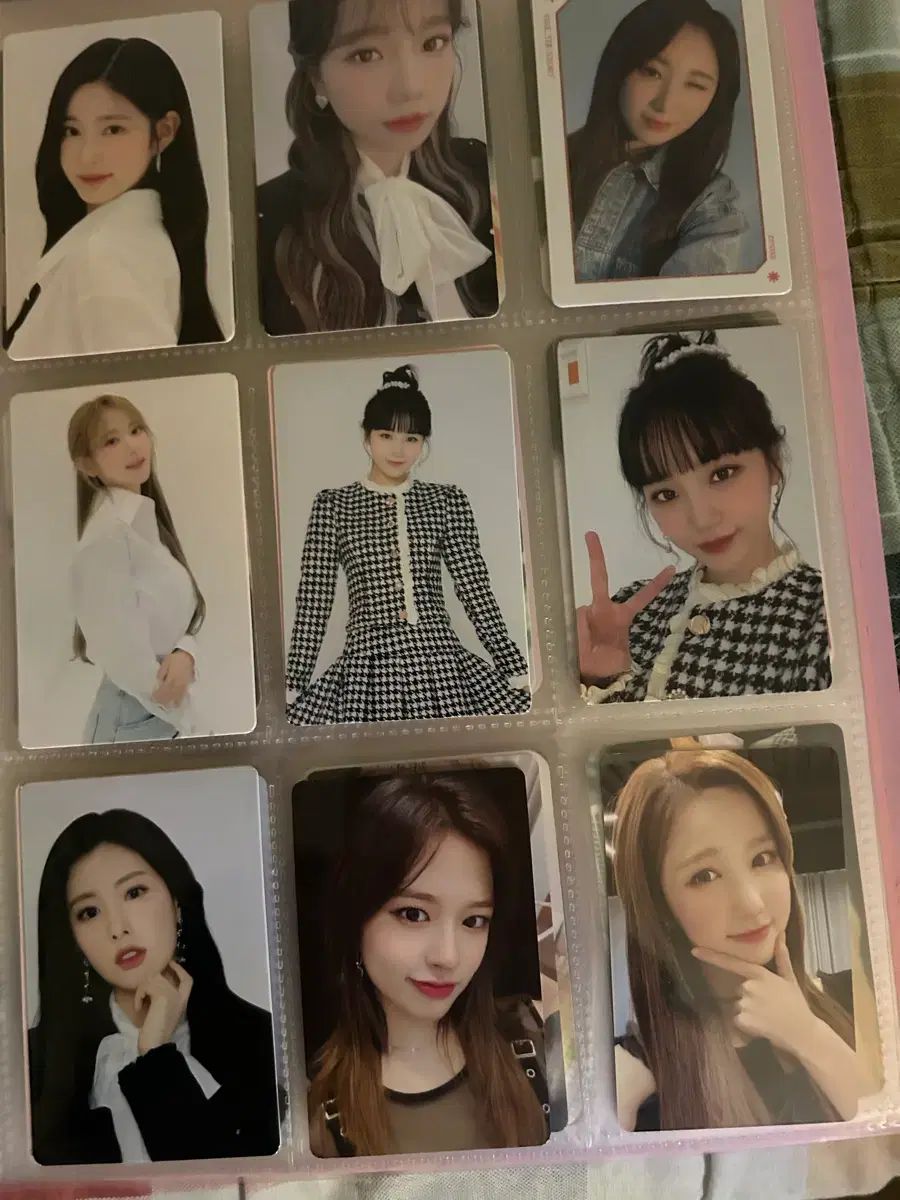 IZ*ONE(アイズワン)バインダー トレカも含む - メルカリ