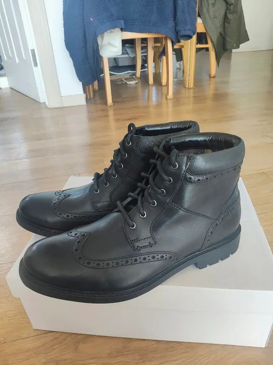 ウイングチップ UK