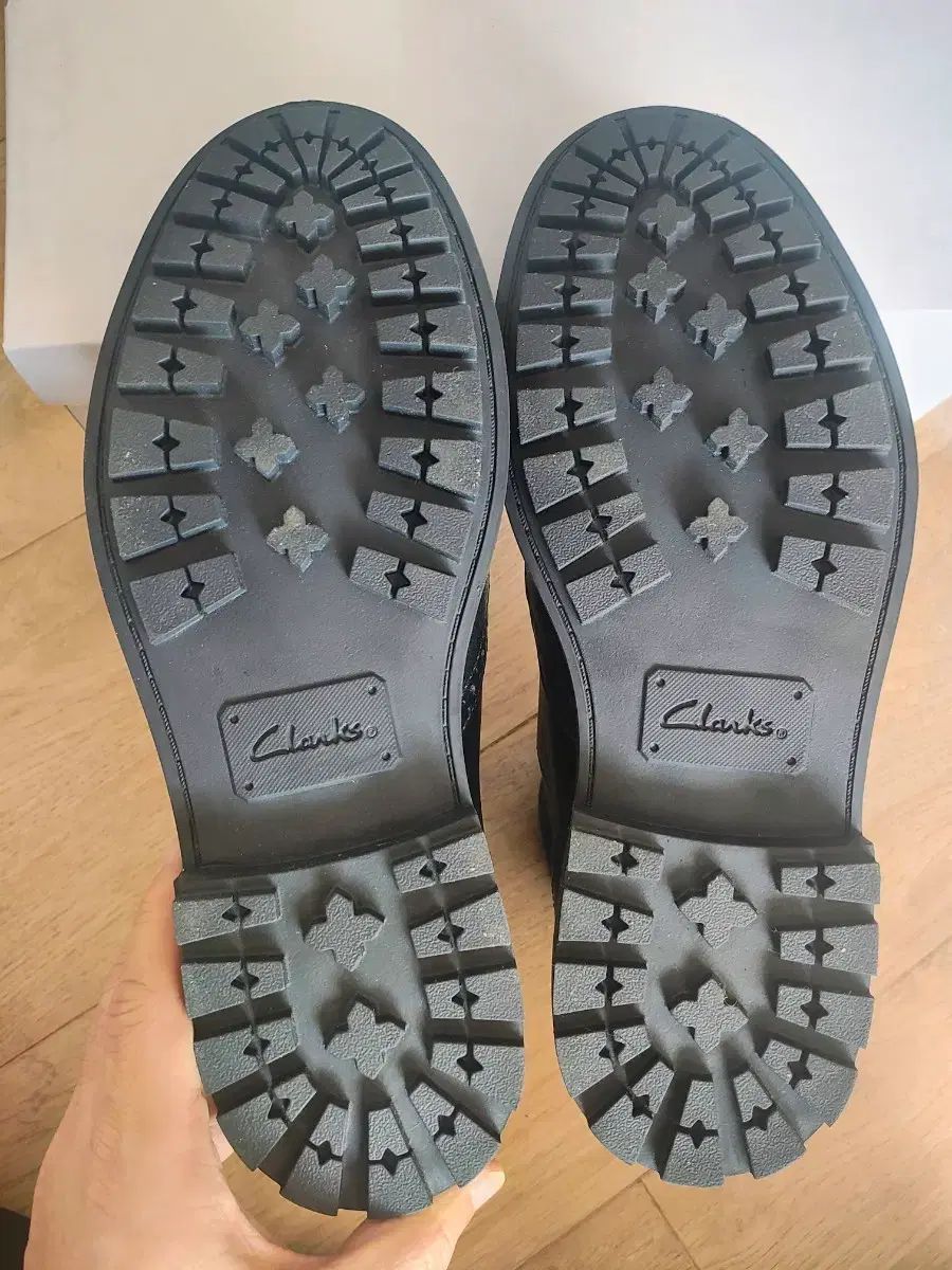  クラークス メンズブーツ ウイングチップ UK 8 5 NIKE 標準 280 その他 ブーツ 革靴