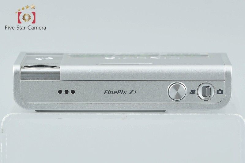 FUJIFILM 富士フィルム 【中古】FUJIFILM 富士フイルム FINEPIX Z1