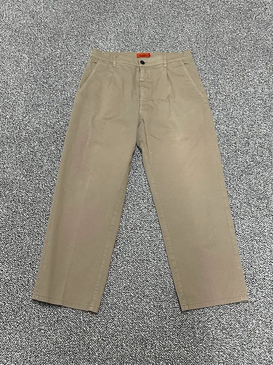 バレナベネチア ベージュ コットン ズボン