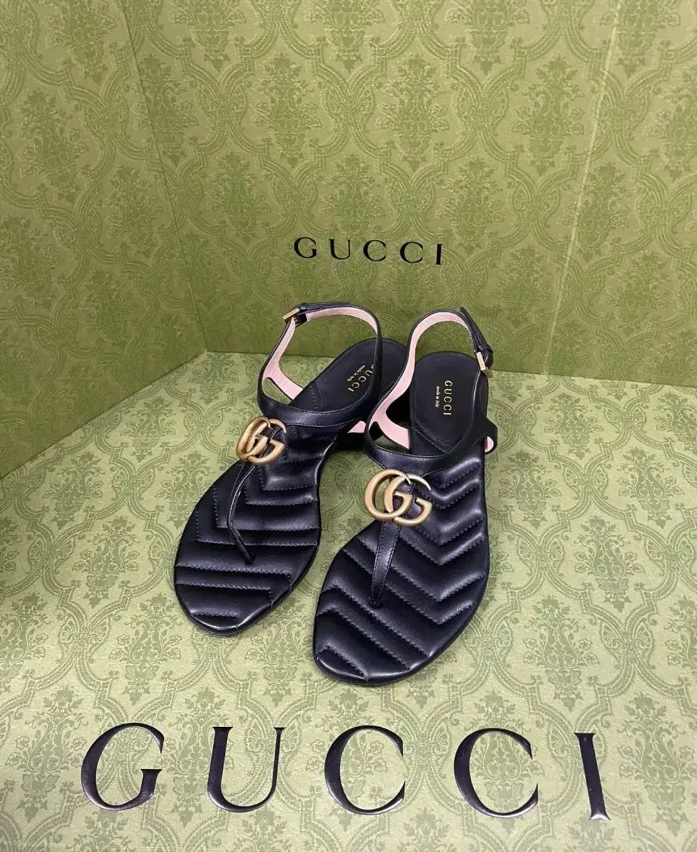 グッチ マーモントGG ストラップ サンダル