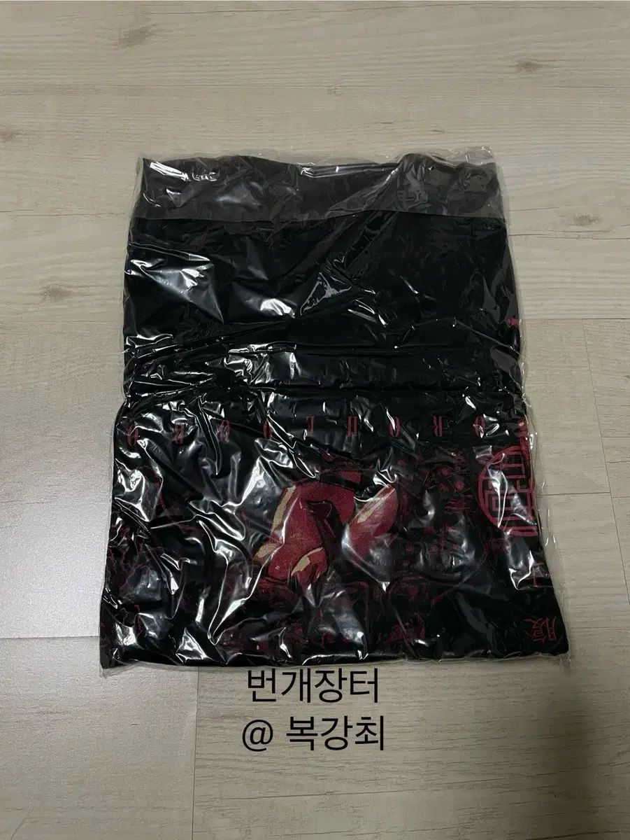 도로헤도로 COS 悪魔 ニカイ NIKA Tシャツ