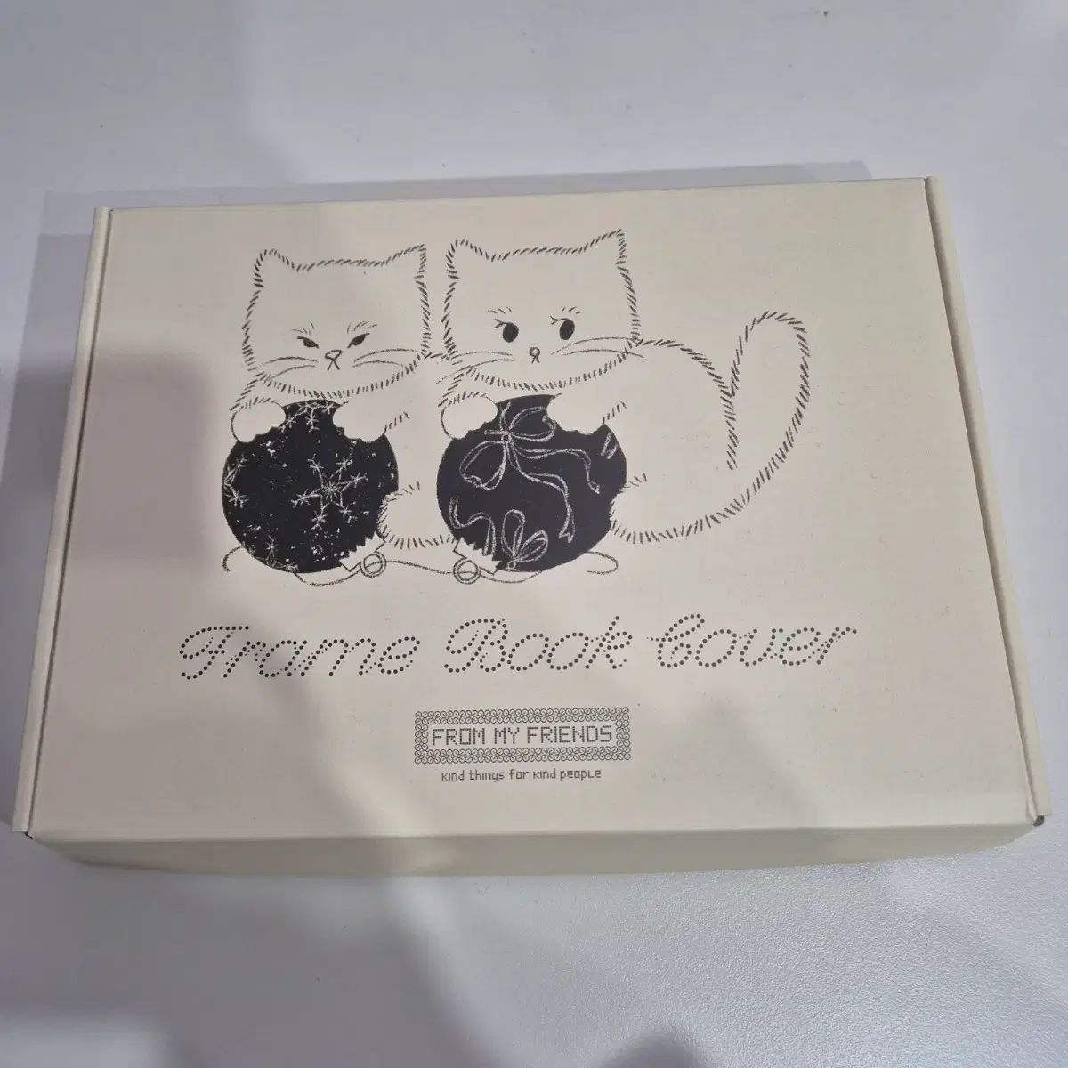 From MY Friends キルティング 猫 ブックカバー & ポーチ レッド 