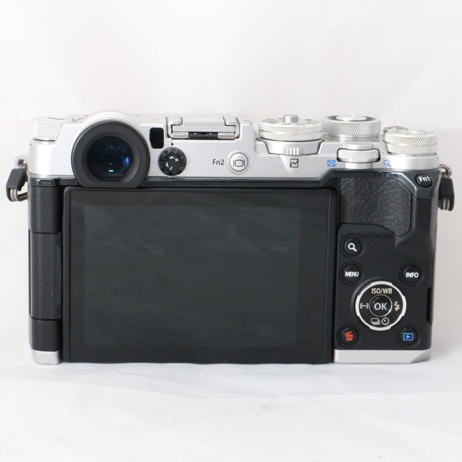 ☆良品・ショット数3041☆ オリンパス OLYMPUS PEN F ボディ シルバー