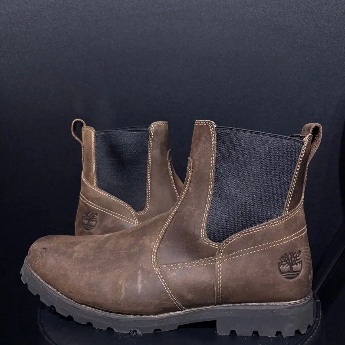 チェルシーブーツ