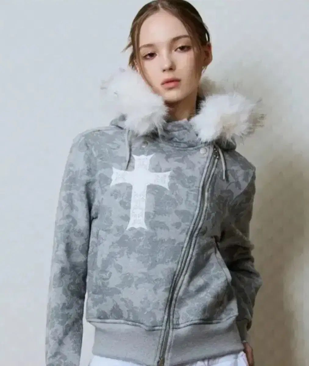 LOVE TRUE FUR WHO ジップアップ GT UNBALANCE HOOD ZIP