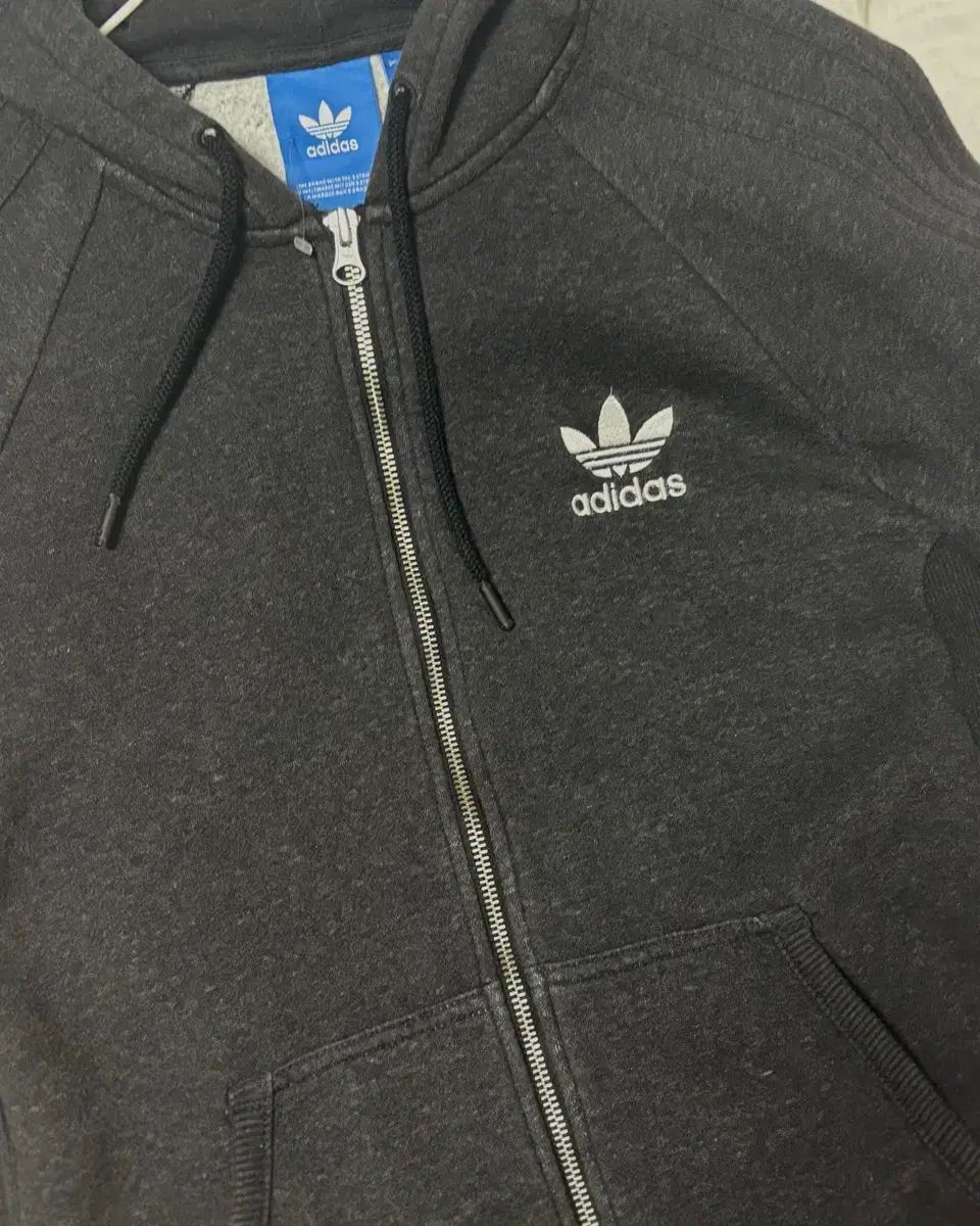 グレー チャコール L相当 ファイヤーバード 【激レア】adidas シルバー TT/ファイヤーバードトラックジャケット BIRD Originals】FIRE adidas トップス