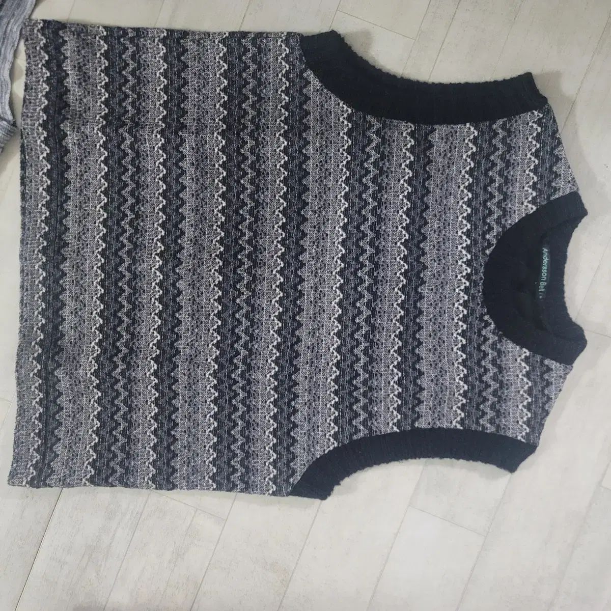 アンダースンベル キャプリン ニットベスト m