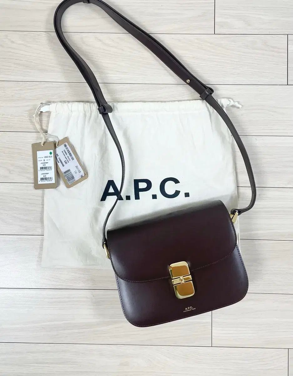 A P C アーペーセー バッグ グレイス スモール ダークブラウン