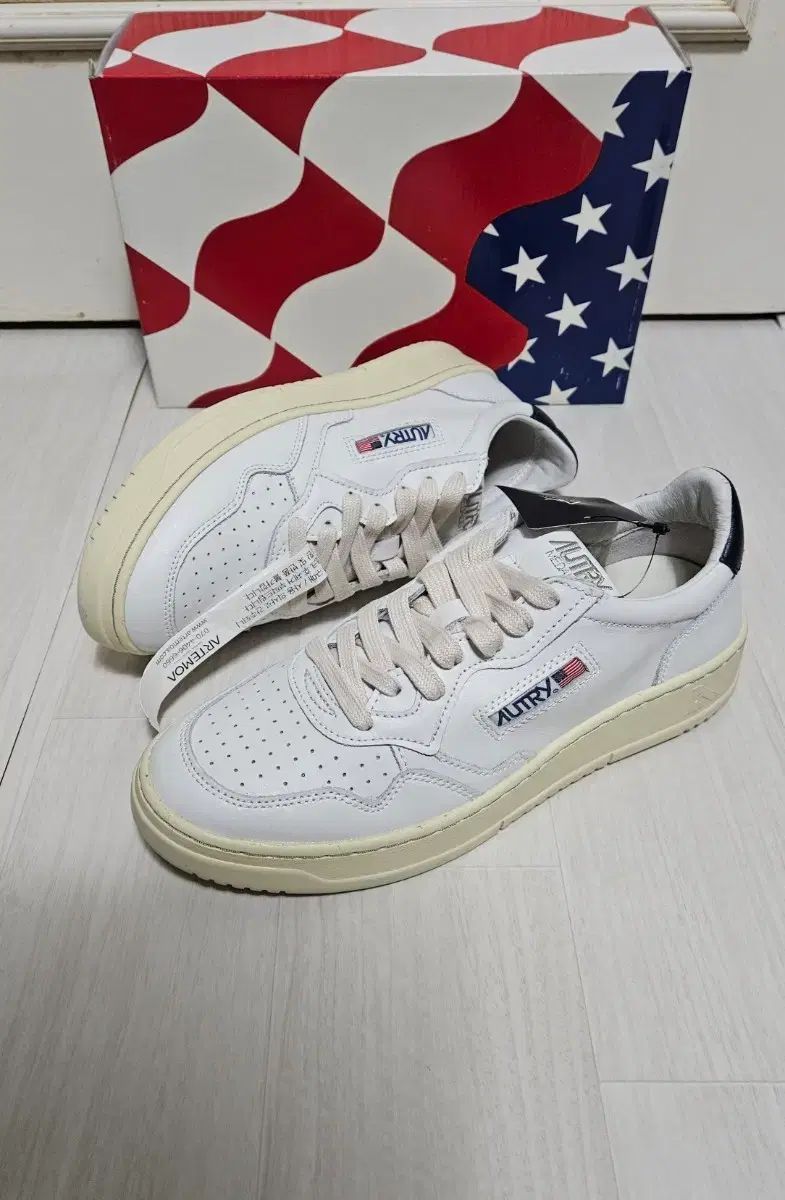 オートリー メダリスト スニーカー