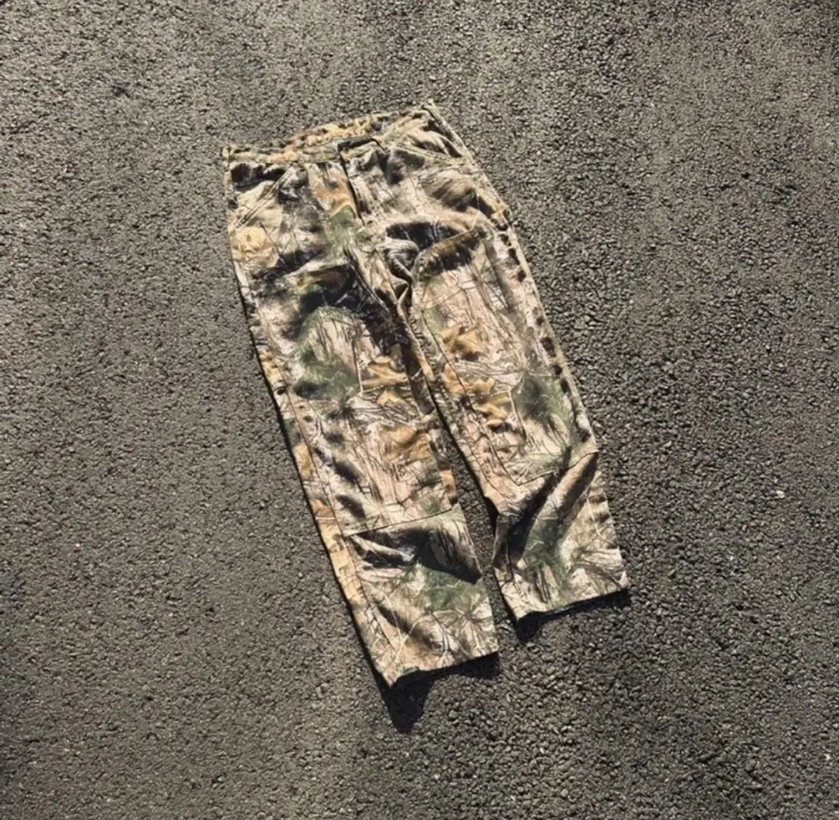 3 DONUT REVENGE リアルツリー ダブルニー パンツ