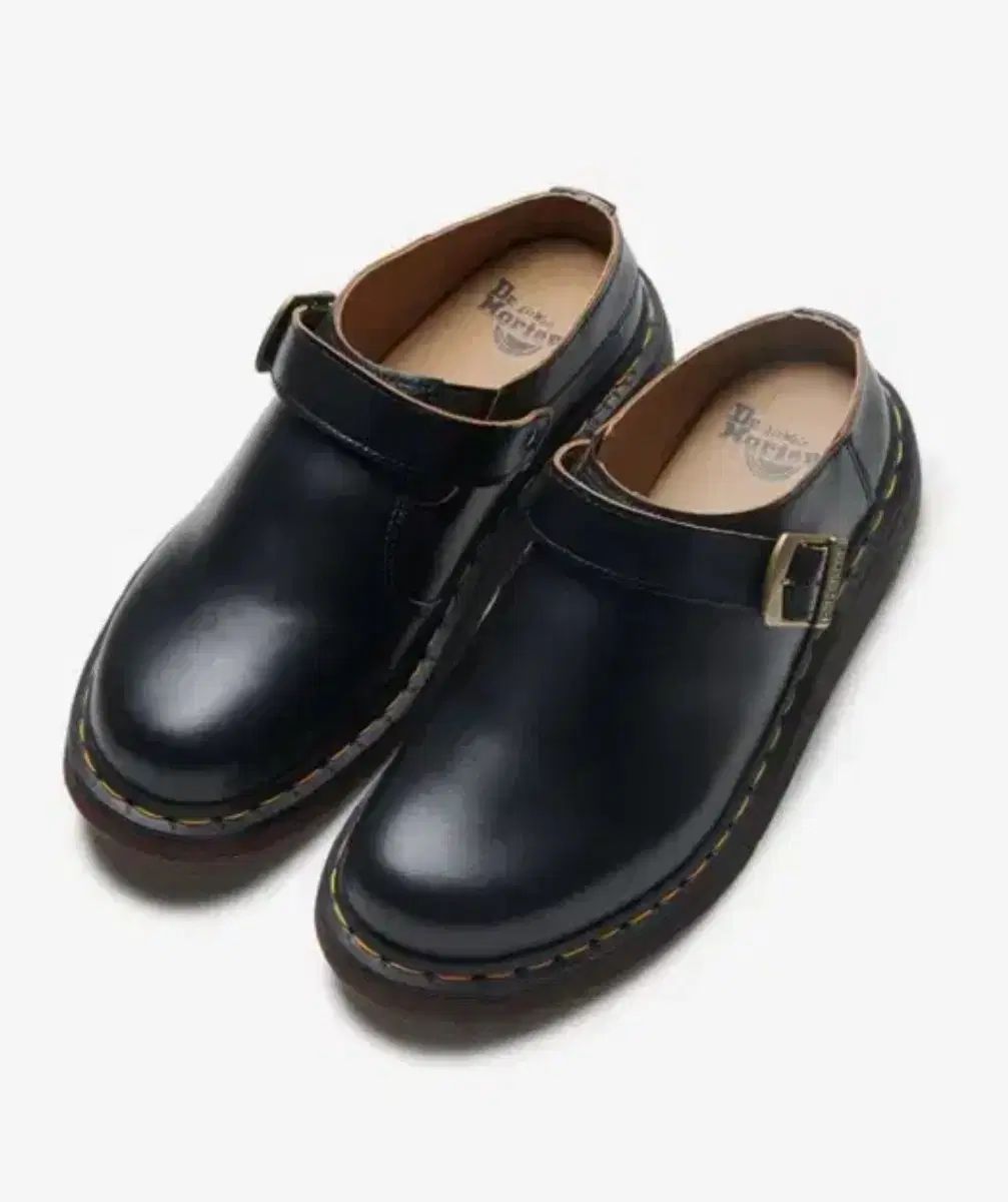 DR MARTENS アイシャム ヴィンテージ スムース ブラック 220