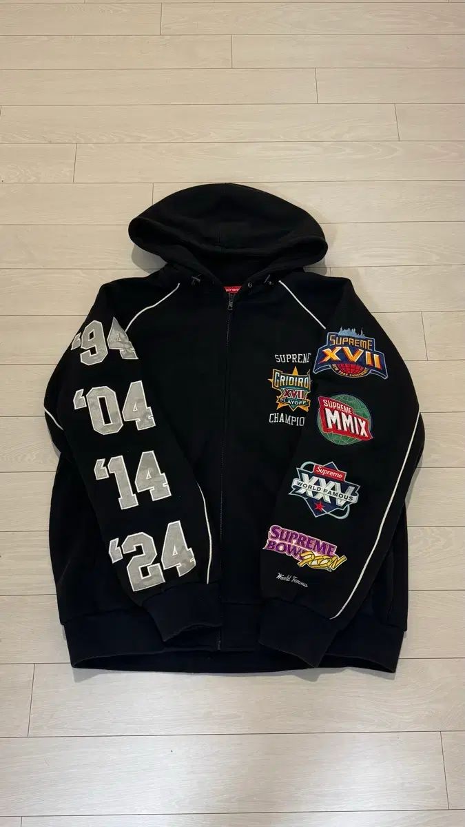 Supreme PLAYOFF フードジップアップ M