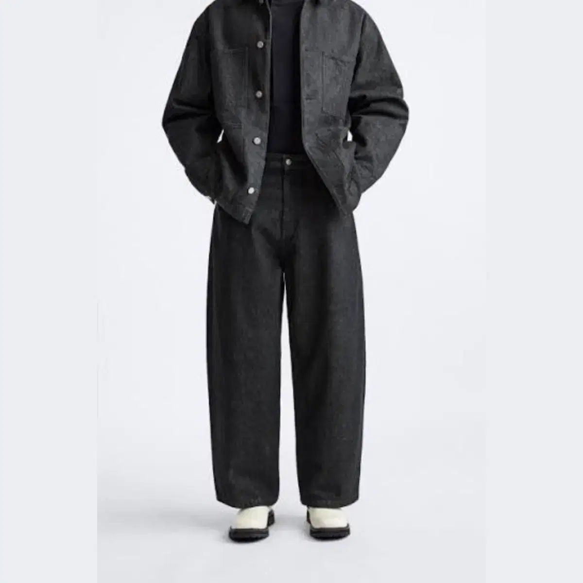 31 ZARA ザラ x Studio Nicholson スタジオ ニコルソン ワイド バルーン ジーン ブラックデニム ブラック