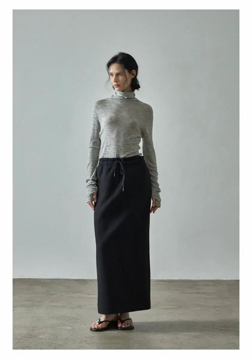 FACADE PATTERN ファサードパターン リラックス カシミア 밴딩 スカート black small