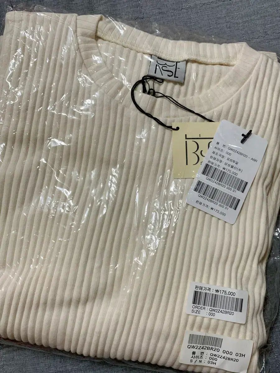 BASERANGE ベースレンジ shaw tee 半袖