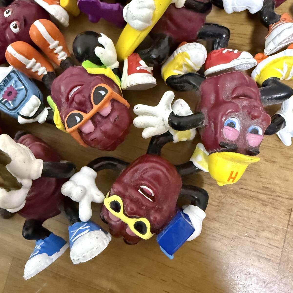B 16点 カリフォルニアレーズン ヴィンテージ フィギュア セット 大量 まとめ売り まとめて 卸売 キャラ物 ストリート 小売 アメリカ雑貨 プレゼント カフェ ポップアート オブジェ 海外 お洒落 おしゃれ 可愛い Q 534
