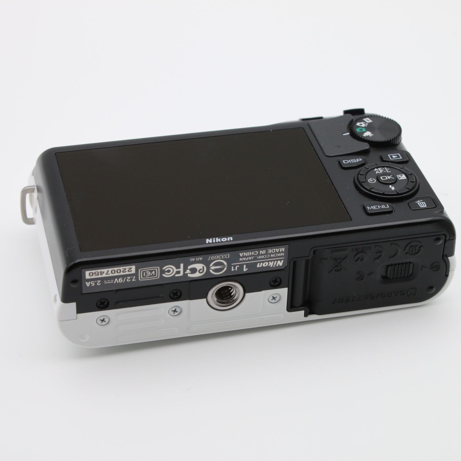  上品 Nikon 1 J 標準ズームレンズキット ホワイト ミラーレス コンパクト 0431278 コンパクトデジタルカメラ デジタルカメラ