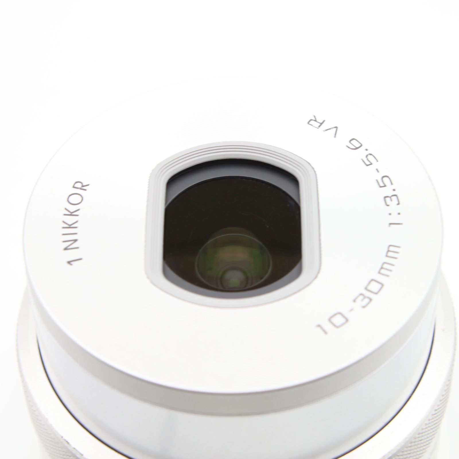 ホワイト ミラーレス