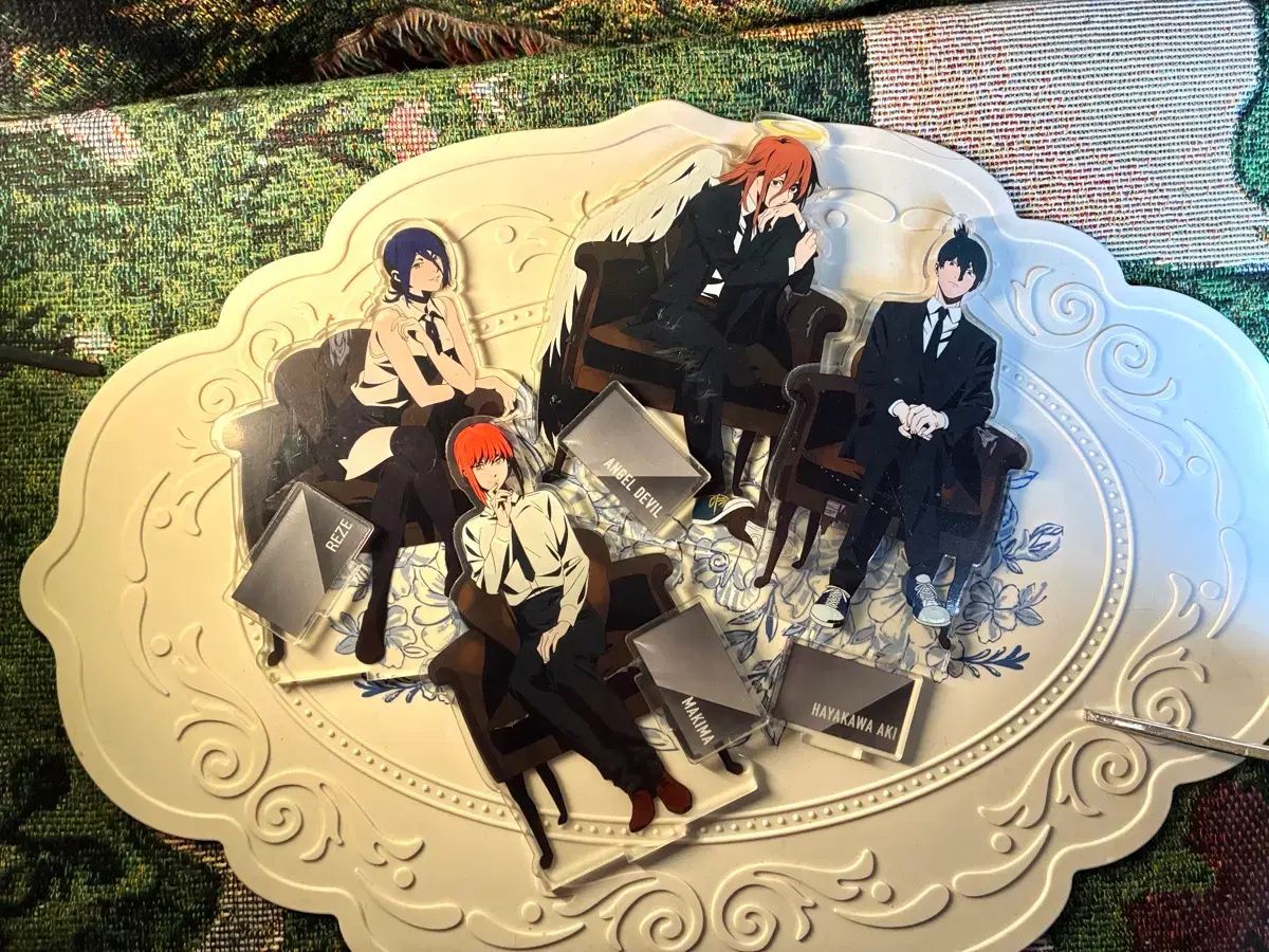 チェンソーマン 注文 スタンド 4set マキマ+レゼ+アキ+エンジェル 劇場