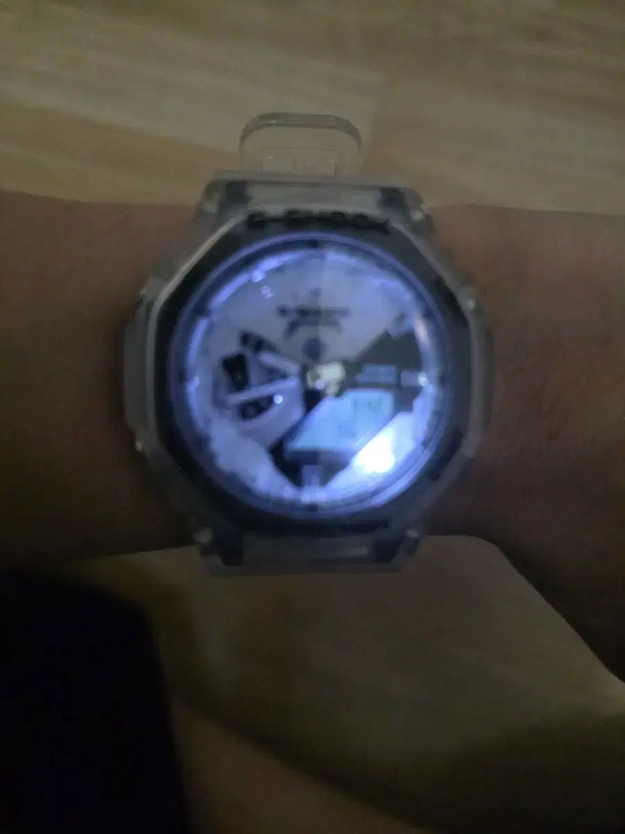 クリア ウォッチ