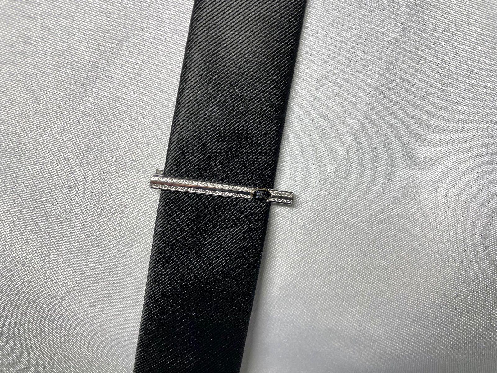 【極美品】Burberrys ネクタイピン カフス ナイト 騎士 シルバー 極美品】Burberrys ネクタイピン カフス ナイト 騎士 シルバー - メルカリ