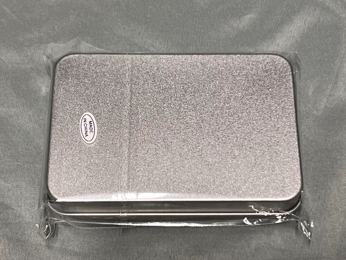 QWER コンサートグッズ サイン ギターピック セット